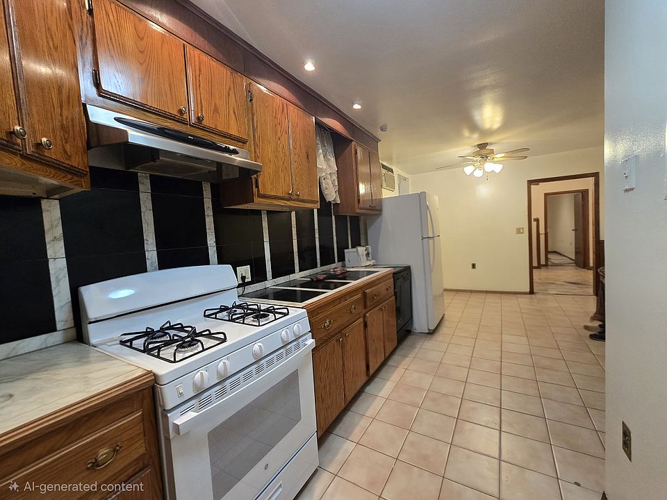 2162 24th St #1, Astoria, NY 11105 | Zillow