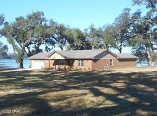 6762 Lovedale Rd, Bascom, FL 32423