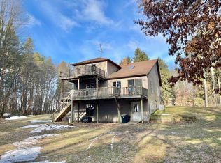 2784 E Edgar Rd, Edmore, MI 48829