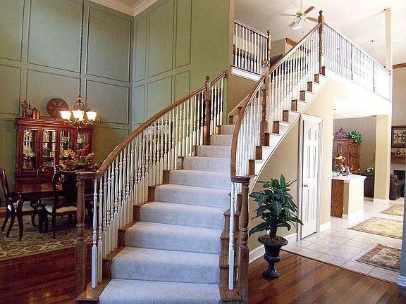 Dramatic Front Staircase