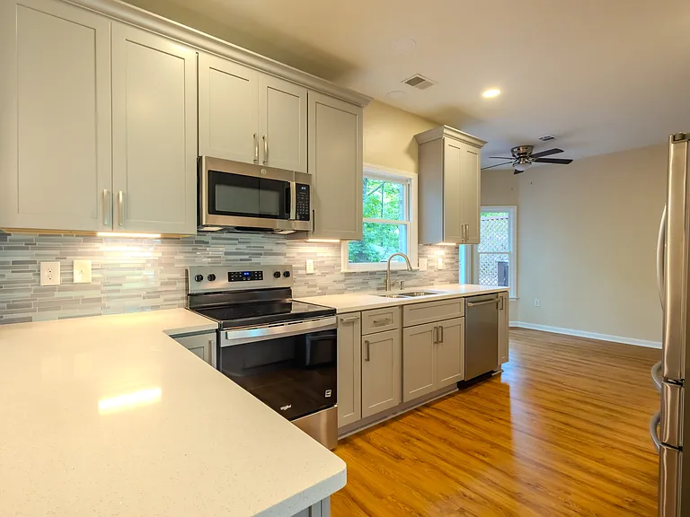 650 Cedar Creek Dr — Photo 12