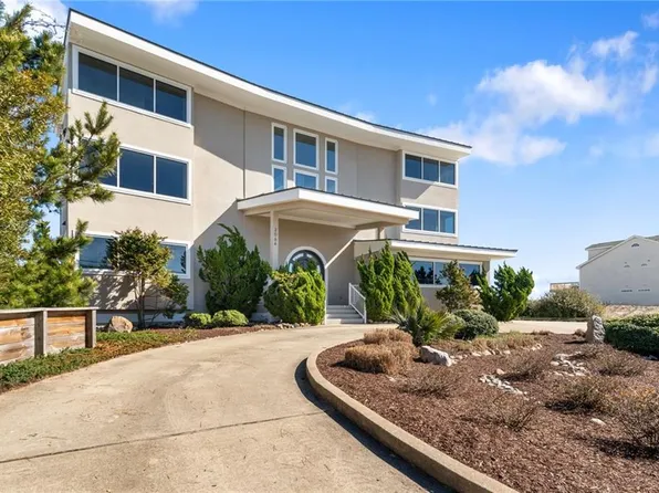 3064 Sandfiddler Rd, Virginia Beach, VA 23456