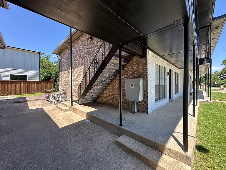 417 Withers St #7 — Photo 10