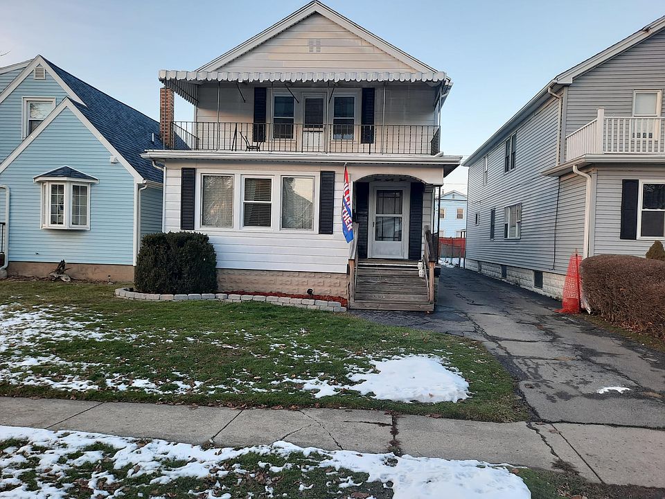 Bottom Unit for rent