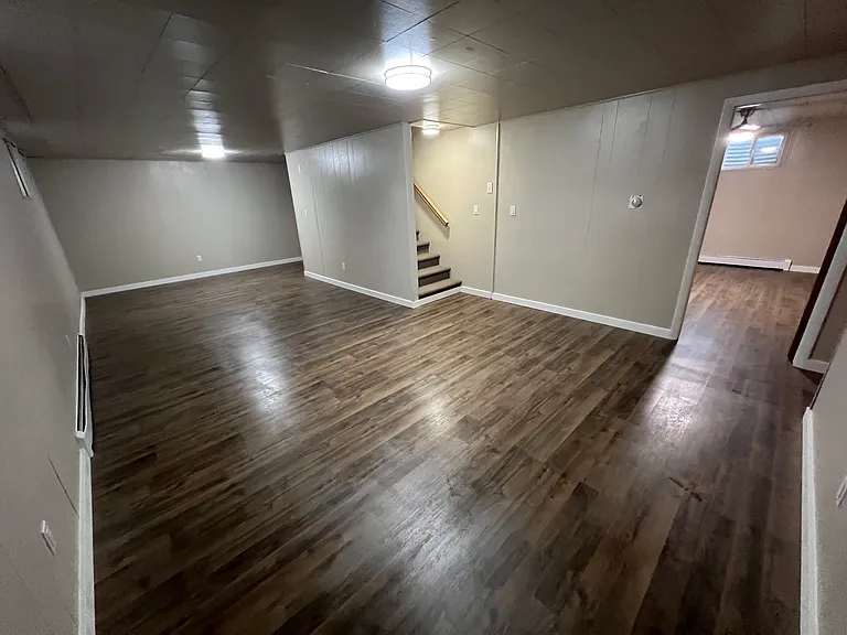 916 Timber Ln — Photo 16