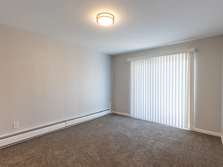 The Park on 13 Apartments - Royal Oak, MI — Photo 30
