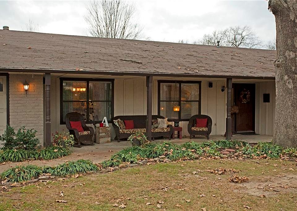 1st image of 2603 Garden Pl