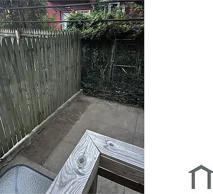 1918 S Salford St — Photo 11