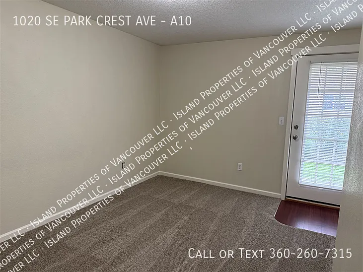 1020 SE Park Crest Ave #A10 — Photo 3