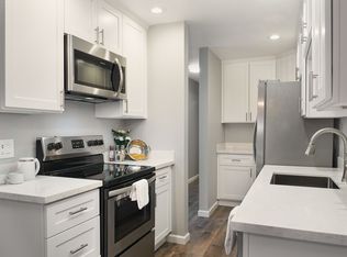 320 Auburn Way APT 4, San Jose, CA 95129