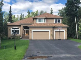 9362 Autumn Ridge Cir, Anchorage, AK 99507