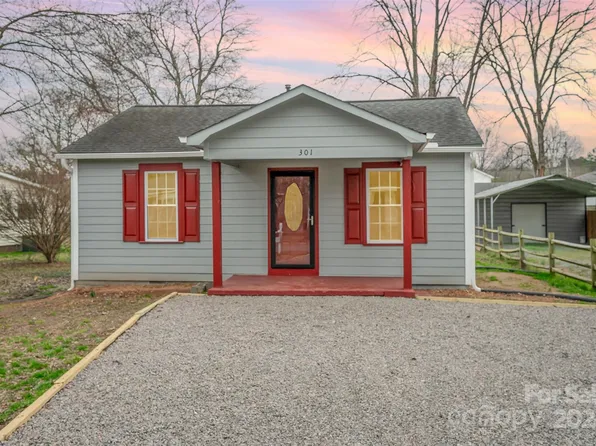 301 Highland Ave SW, Concord, NC 28027