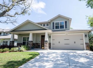 526 Cove Dr, Fort Walton Beach, FL 32547