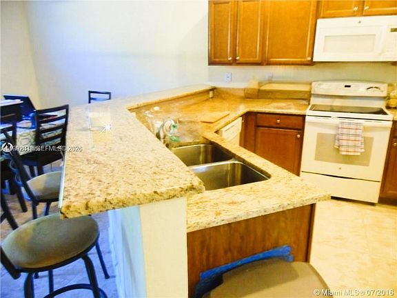 3rd image of 11367 SW 234th St