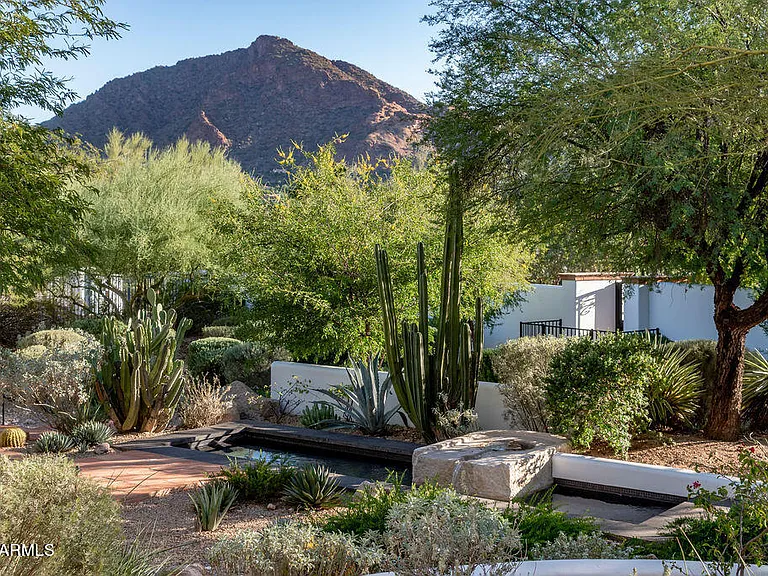 6723 N Desert Fairways Dr — Photo 3