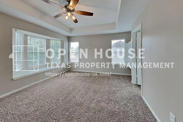 15323 Fir Woods Ln — Photo 11