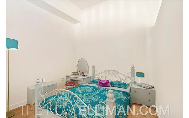 Sold by Douglas Elliman | media 3