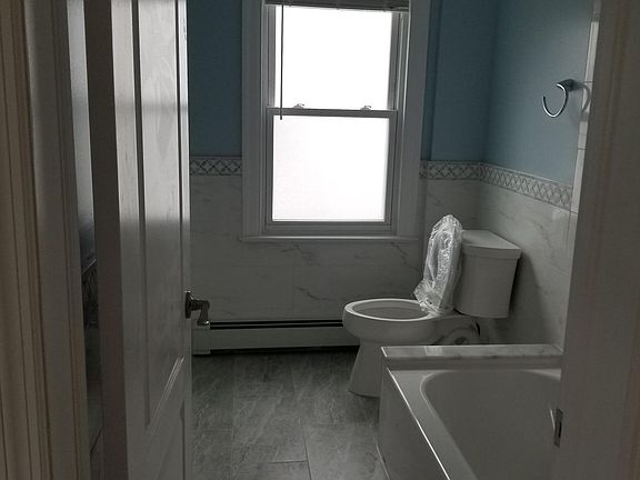 2nd image of 12208 153rd St
