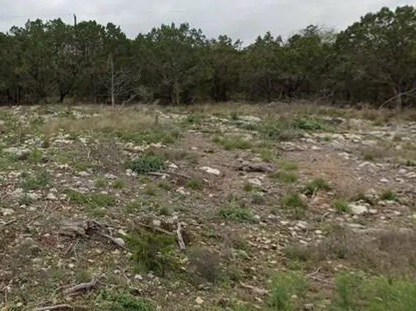 2057 Fuller Dr, Canyon Lake, TX 78133