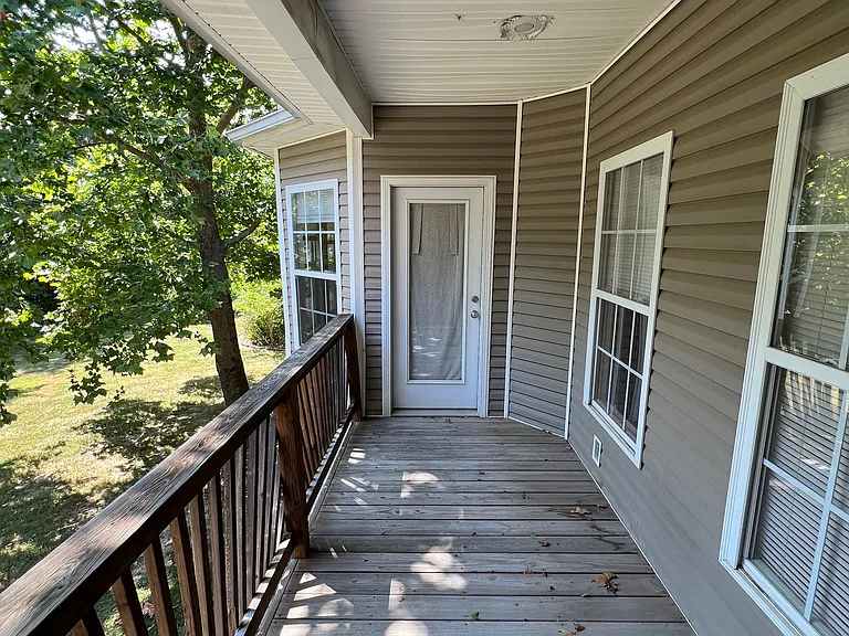 1814 Villa Dr — Photo 16