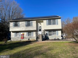113 Island Rd, Monroeville, NJ 08343