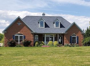 19908 Thacker Dr, Boonsboro, MD 21713