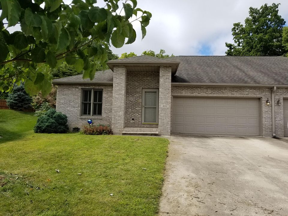 1st image of 811 Silverwood Dr