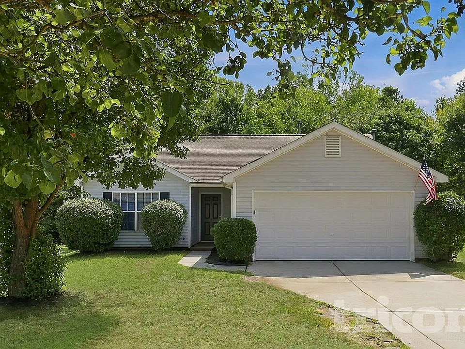 2008 Sunset Village Dr