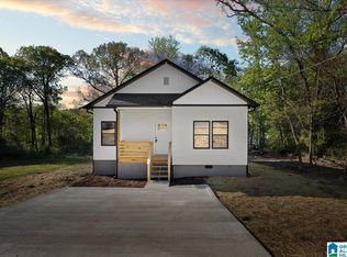 400 Ingram Ave W, Oneonta, AL 35121