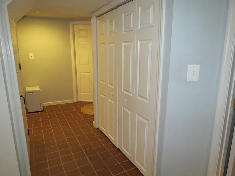 9603 Evergreen St — Photo 16