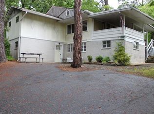 140 Glenview Dr, Lake Junaluska, NC 28745