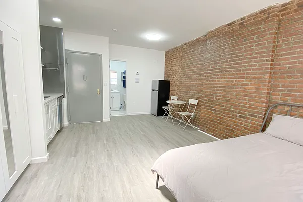 Rented by Nest Seekers International | media 3