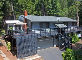 7063 Lakewood Dr, Pollock Pines, CA 95726