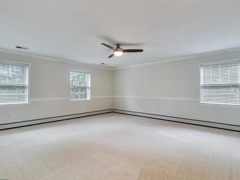 6040 Southgate Farm Rd — Photo 19