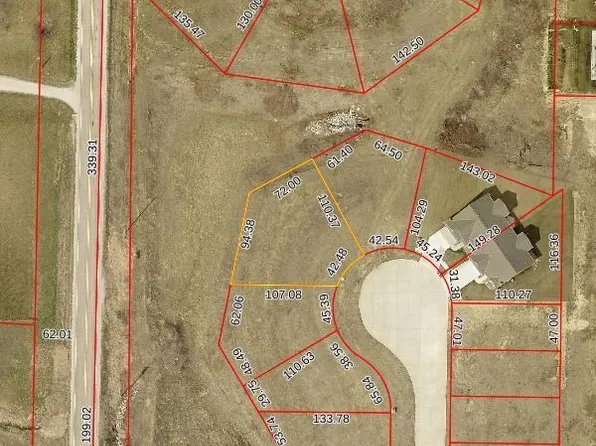 11 Saint Andrews Ct, Treynor, IA 51575