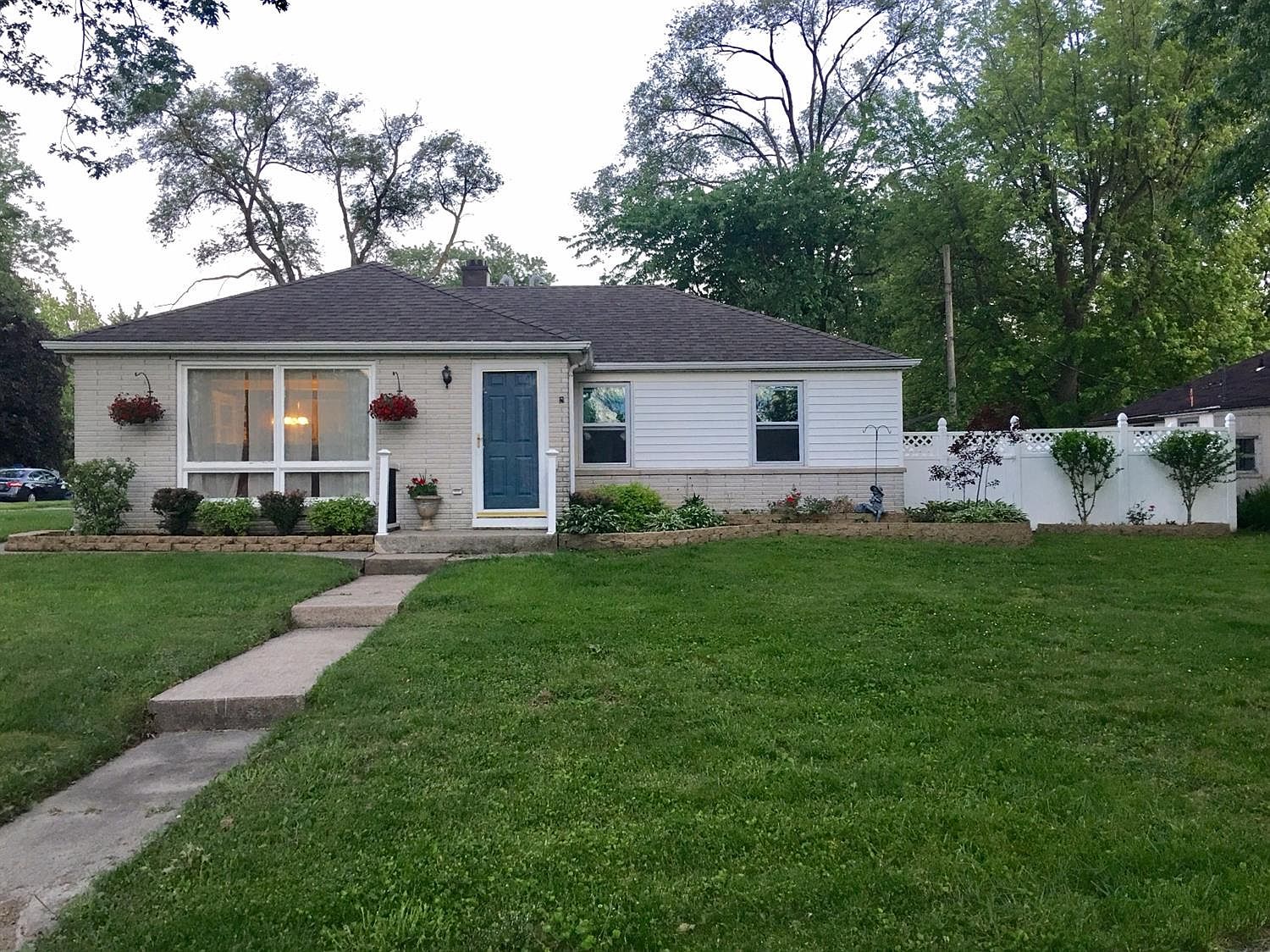 313 Pettibone St, Crown Point, IN 46307 Zillow