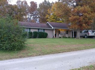 290 Tower Rd, Frenchburg, KY 40322