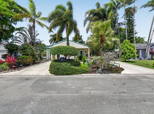 8353 Huntsman Place, Boca Raton, FL 33433