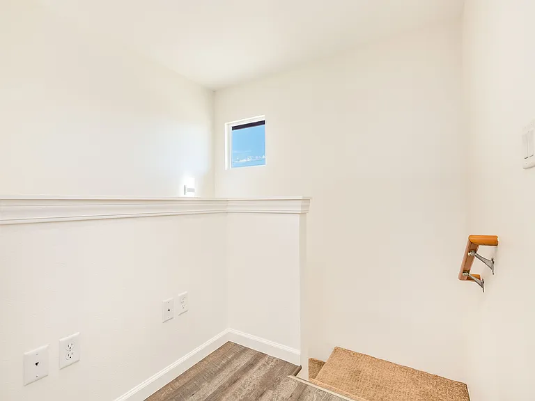 1101 Kukulu St #72 — Photo 4