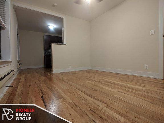 2nd image of 2834 N Orchard St #2840-2844-27