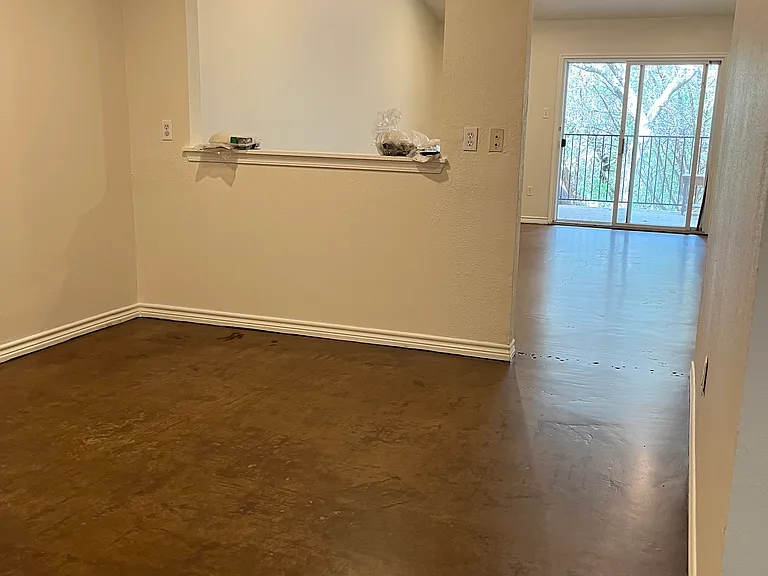 466 Shady Bluff Dr #466 — Photo 4