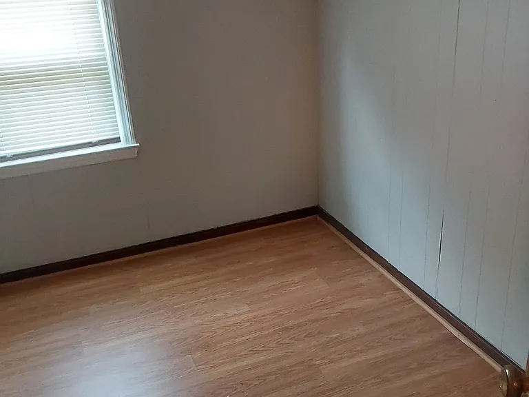 225 Clarkson St — Photo 31