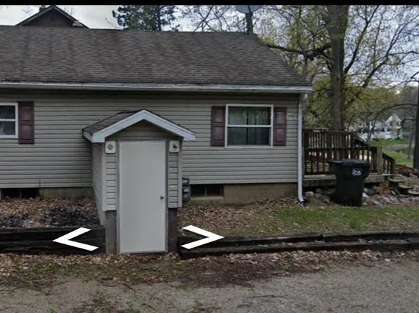 855 Lions Dr, Rome City, IN 46784