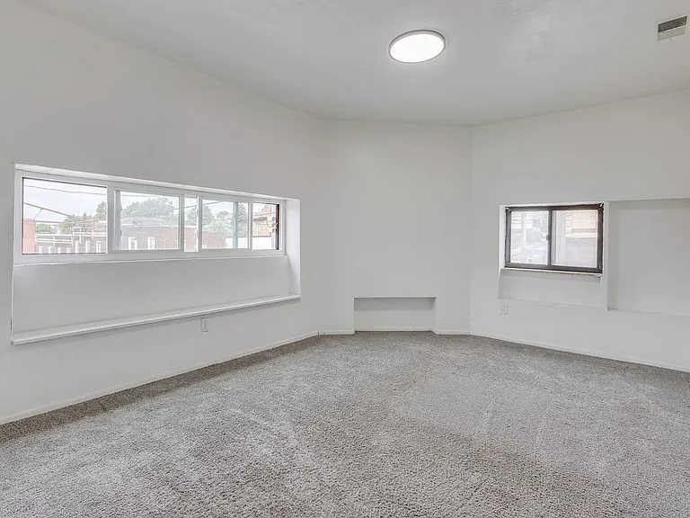 600 E Warrington Ave #2 — Photo 14