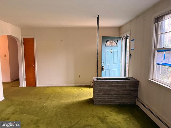 4th image of 1709 Olive St