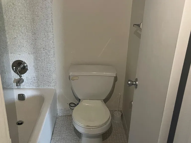 2901 NW 47th Ter #348B — Photo 9