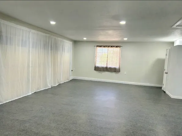 13602 Ironstone Ave, Victorville, CA 92392