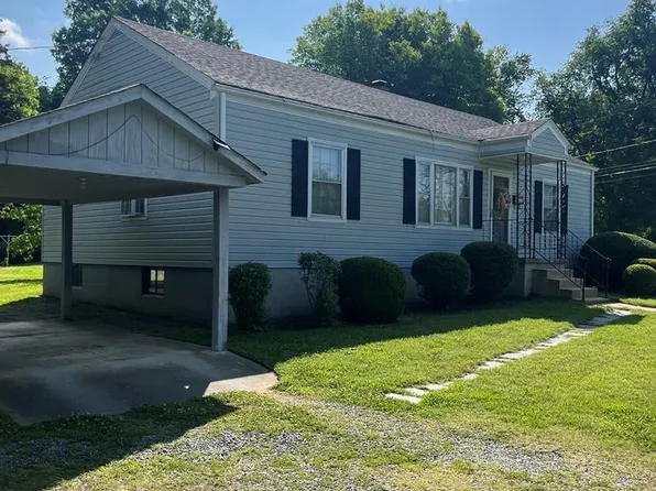 1317 Ash Ave, South Boston, VA 24592