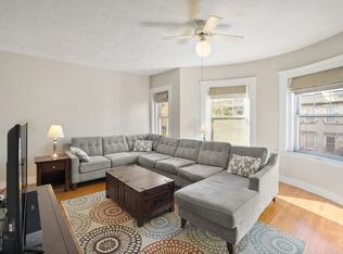 63 Pleasant St #3, Brookline, MA 02446