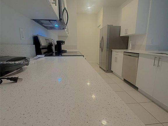4th image of 4941 Oakmont Dr #5838